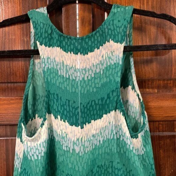 Parker green multicolored tank top blouse size medium - Picture 12 of 14
